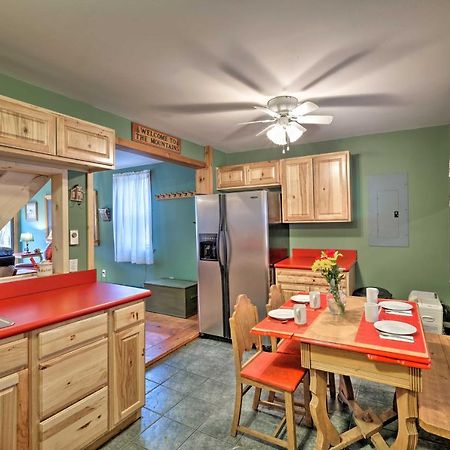 Cottage Less Than 8 Mi To Gore Mountain In Bakers Mill! Bakers Mills Extérieur photo